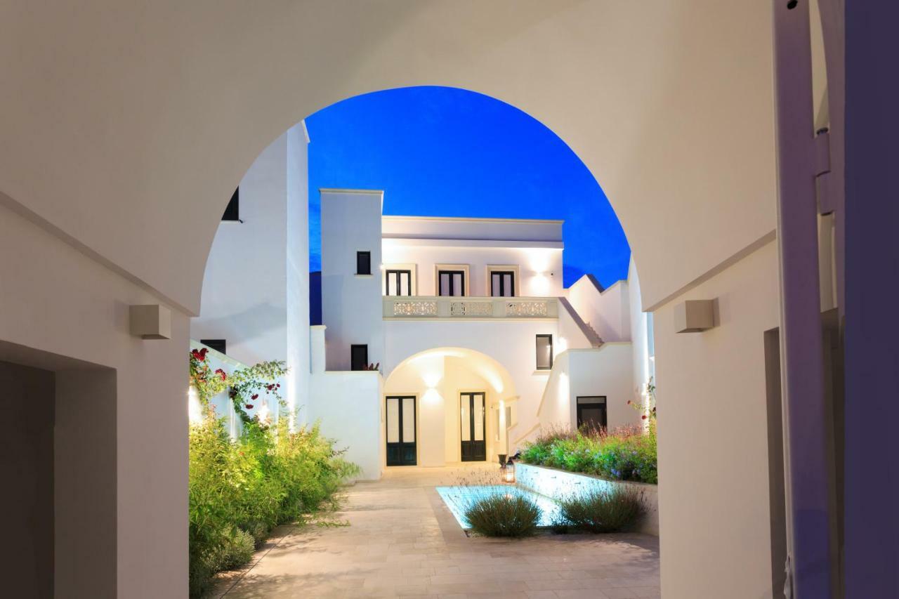 Palazzo Casto Relais Hotel Taviano  Exterior foto